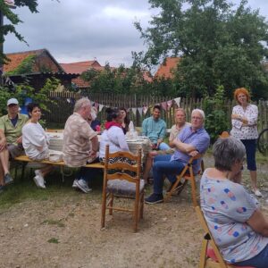 Pop-up-Café der Kulturinitiative mit Musik von Anja Dieringer