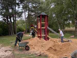 Abenteuerspielplatz wird schaurig-schön eröffnet